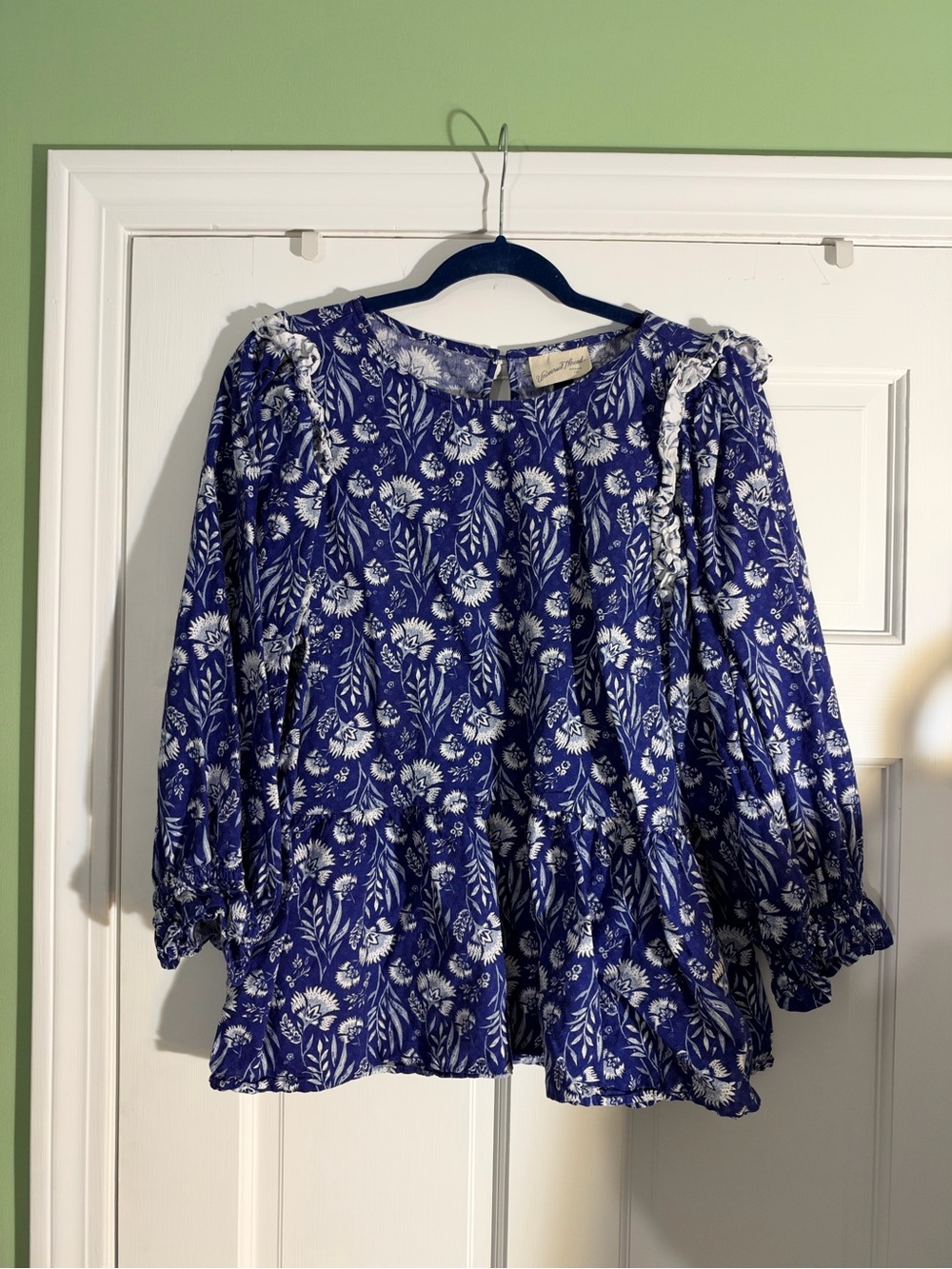 Universal Thread Navy Blue Floral Peasant Top with Ruffle Details